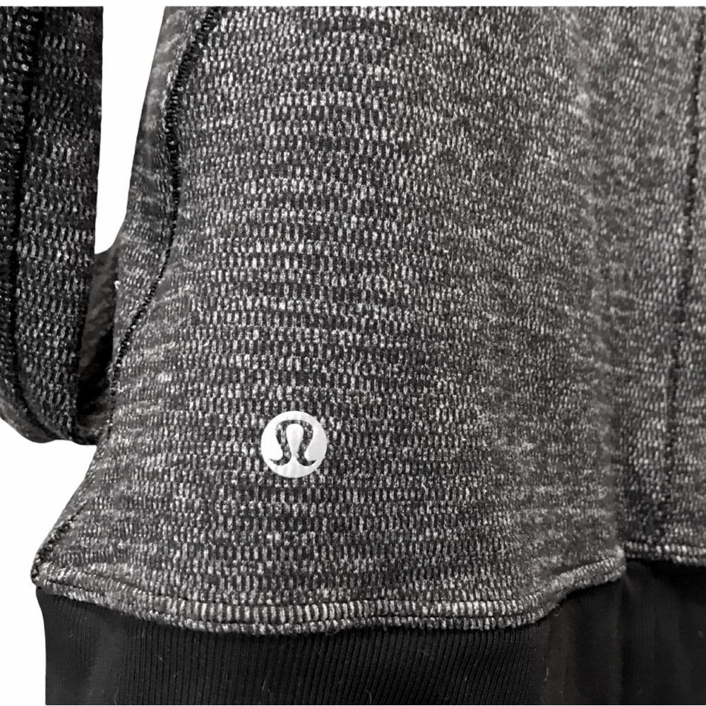 LULULEMON Runderful 1/2 Half Zip Long Sleeve Pullover Top + Small Reusable Bag - Picture 10 of 16